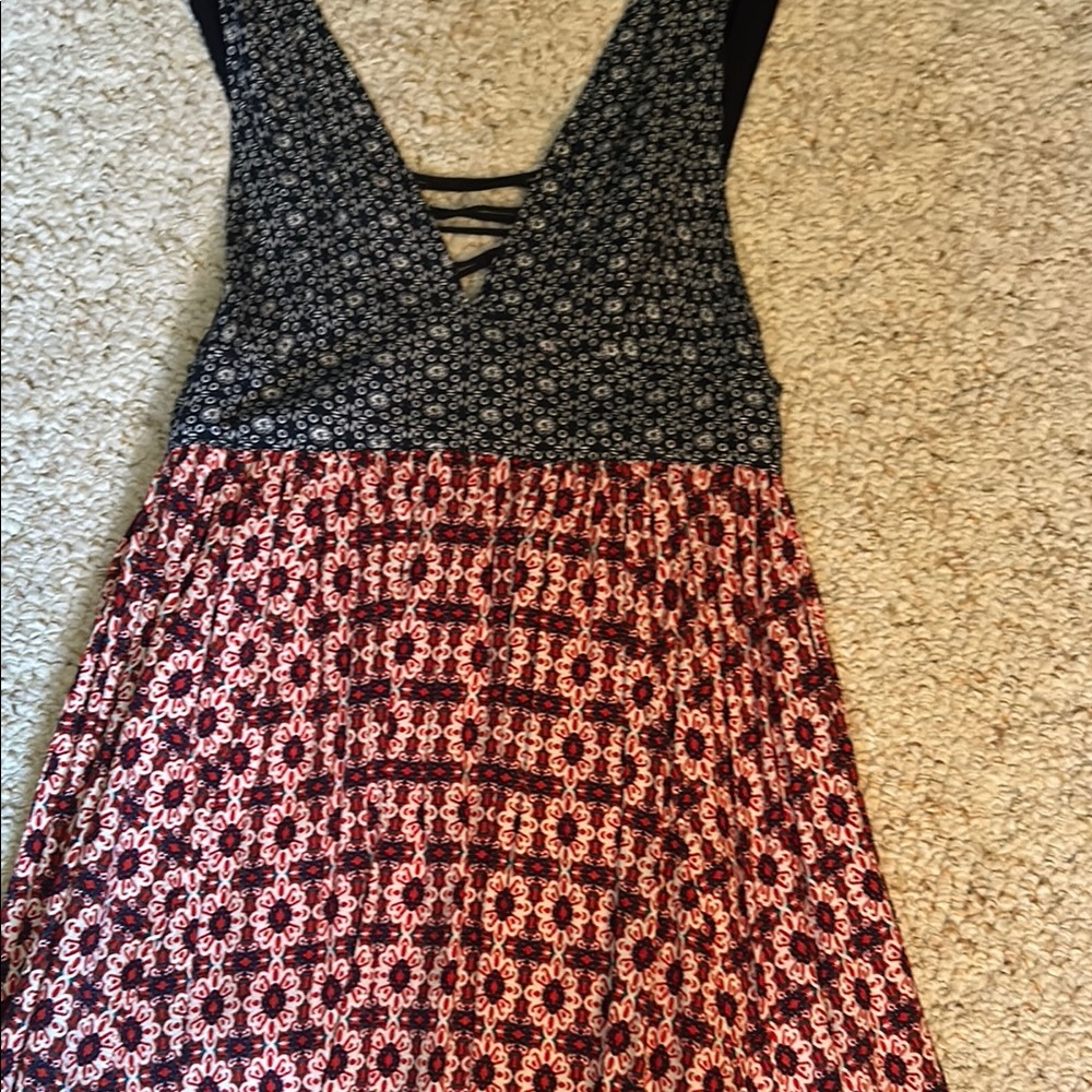 Floral Patterned Dress with Lace-Up Back
